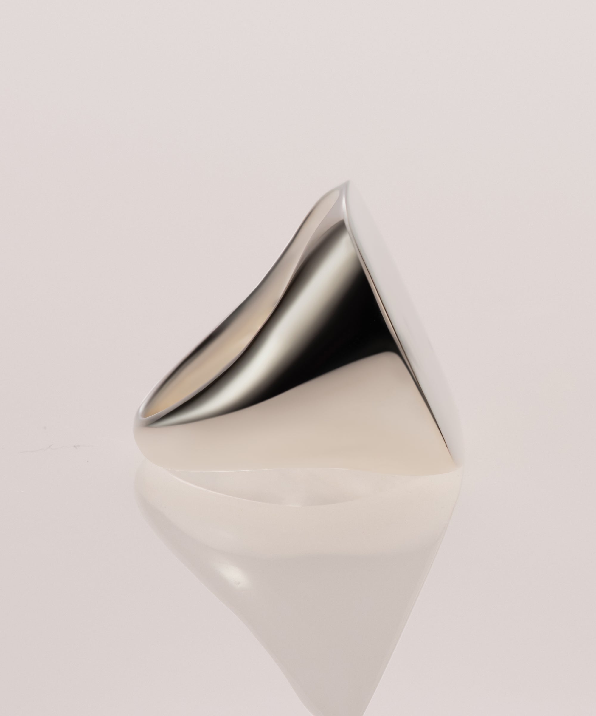 Signet IV