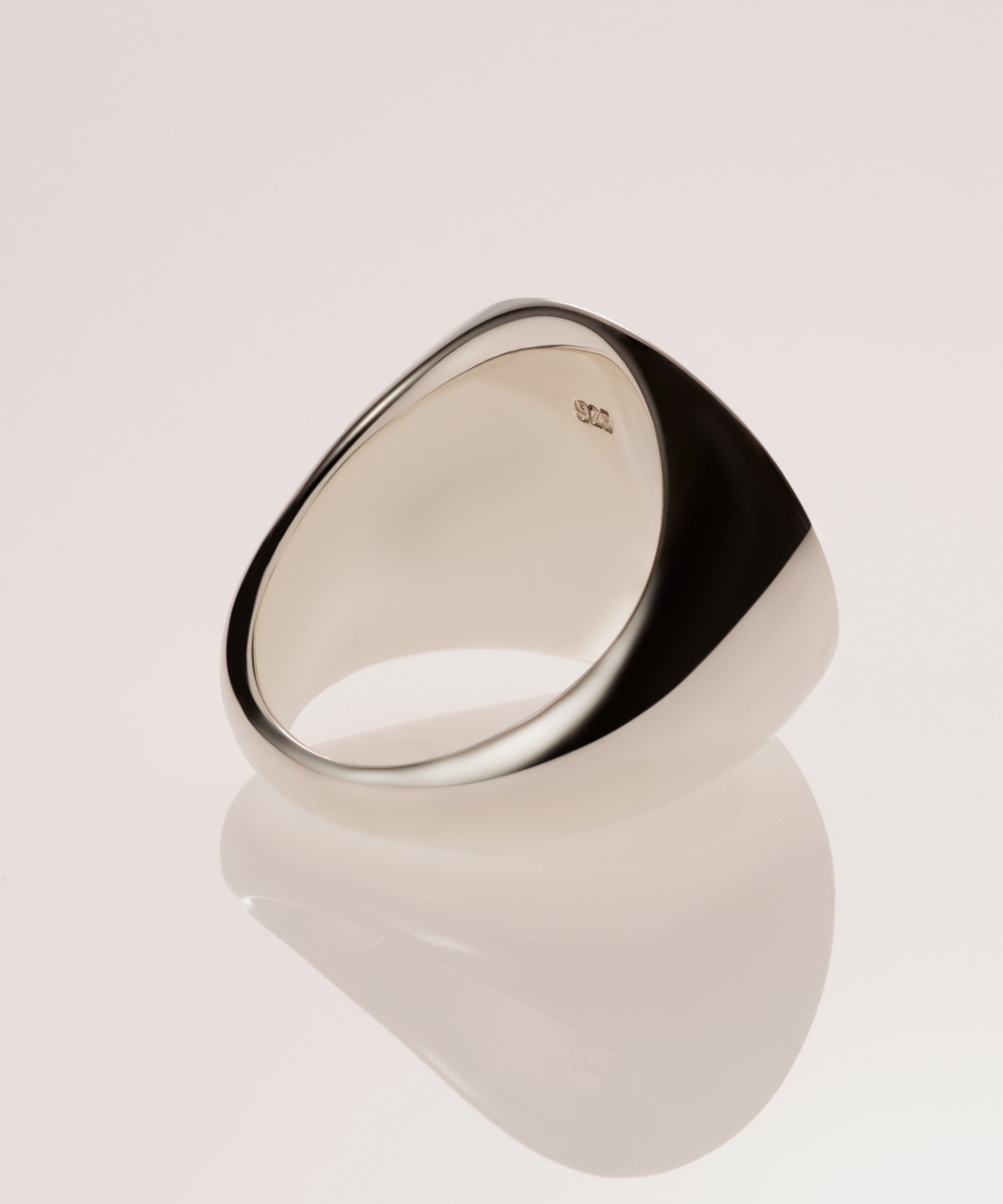 Signet III